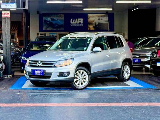 VOLKSWAGEN TIGUAN 2.0 TSI 16V TURBO GASOLINA 4P TIPTRONIC VOLKSWAGEN TIGUAN 2.0 TSI 16V TURBO GASOLINA 4P TIPTRONIC